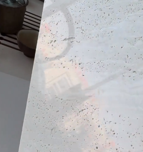 GRC仿洞石掛板有哪些獨(dú)特的外觀和性能呢？【貴州grc廠家】】