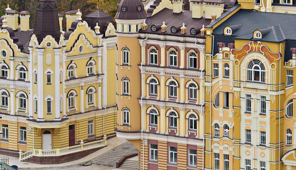 貴陽grc廠家：GRC構(gòu)件與墻體連接技術(shù)的要點(diǎn)與技巧