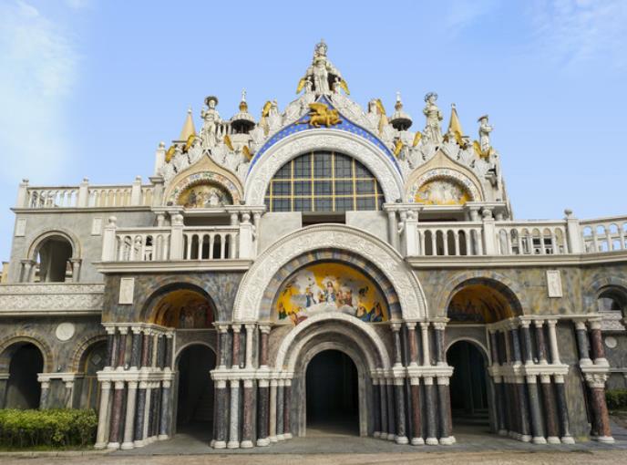 GRC外墻構(gòu)件施工工藝全解析